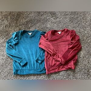 I’m selling 2 Lauren Conrad soft velvet long sleeve shirts. XSmall. Both $12.00